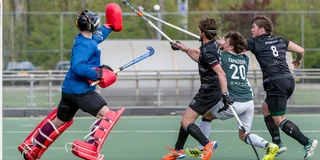 Actiebeeld uit het duel tussen Cartouche en Leiden