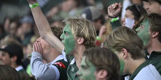 De fans van Rotterdam schreeuwen het uit na een doelpunt. Foto: Bart Scheulderman