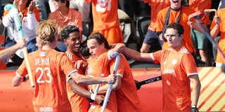 Blijdschap na de goal van Duco Telgenkamp. Foto: Willem Vernes