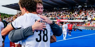 Blijdschap bij Danneberg en Barry na het winnen van de wereldtitel. Foto: Worldsportpics/Will Palmer