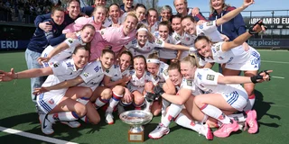 De dames van SCHC vieren hun EHL-titel in 2025. Foto: Willem Vernes