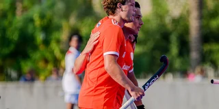 Jan van 't Land en Lucas Corstens na een doelpunt van Jong Oranje. Foto: Worldsportpics/Bart Scheulderman