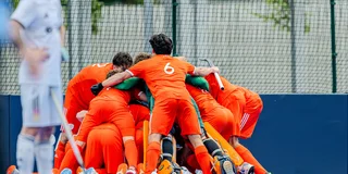 Feest bij Jong Oranje na het behalen van de Europese titel. Foto: Worldsportpics/Frank Uijlenbroek
