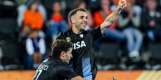 Tomas Domene viert één van zijn tien WK-doelpunten. 