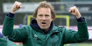 Het karakteristieke juichen van Jorge Nolte, met beide vuisten in de lucht. Foto: Willem Vernes