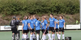 Barneveld speelt gelijk tegen Nieuwkoop. Foto: mhcbarneveldh1
