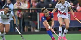 Xan de Waard in actie tijdens haar laatste duel voor SCHC. Foto: Bart Scheulderman