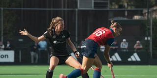 De Belgische aanwinst Camille Belis aan de bal tegen HGC. Foto: Britt Bennink