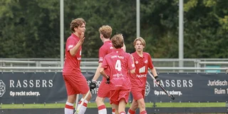 Beeld uit de wedstrijd tussen Breda en Rood-Wit JO16 Foto: Rene van Loon
