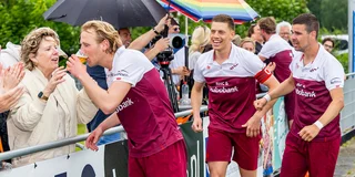 Union viert de winst. Foto: Willem Vernes