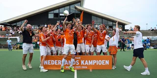 Bloemendaal JO16 landskampioen 2026 na winst op Kampong. Foto: Willem Vernes