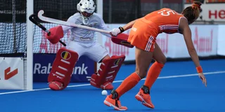 Frédérique Matla scoort in de korte hoek. Foto: Willem Vernes