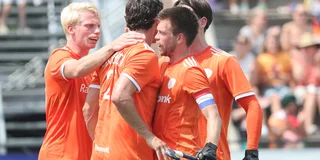 Felicitaties voor doelpuntenmaker Pepijn van der Heijden. 